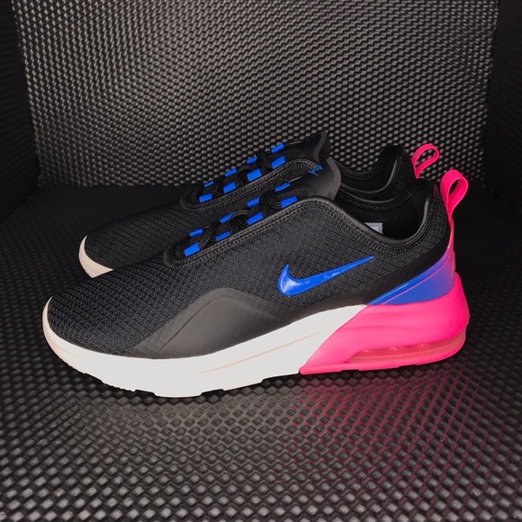 NIB Nike Air Max Motion 2 Women’s Sneakers - Picture 4 of 12